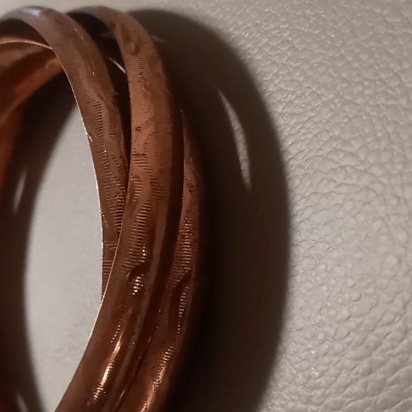 2 copper bangle bracelets .5 layer bangle & a single.size 9 - Picture 6 of 7